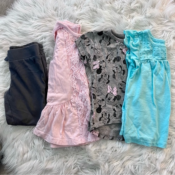 Disney | Matching Sets | Girls 4t Outfit Bundle Minnie Mouse | Poshmark
